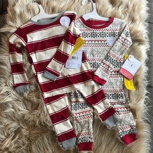 2 Burt’s Bees pajama sets 🆕